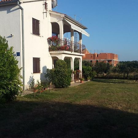 Ljubica Apartment Žbandaj Екстериор снимка