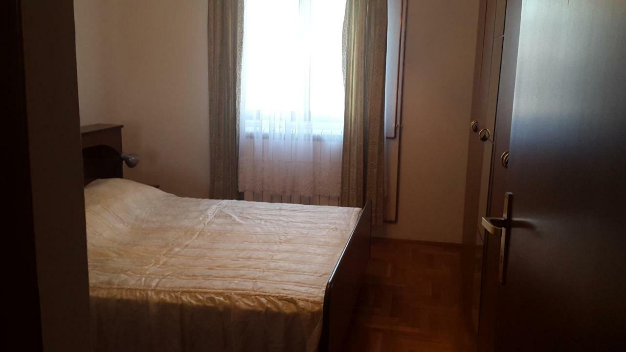 Ljubica Apartment Žbandaj Екстериор снимка