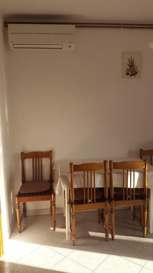 Ljubica Apartment Žbandaj Екстериор снимка